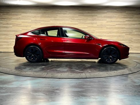 Used 2025 Tesla Model 3 Long Range RWD image 21