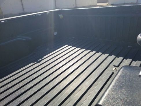 Used 2015 Toyota Tacoma 4x4 Double Cab w/ TRD Off-Road Package image 32