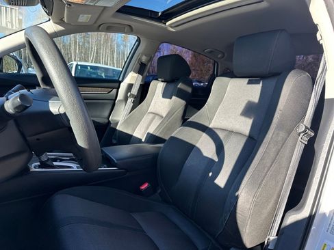 Used 2018 Honda Accord EX image 14