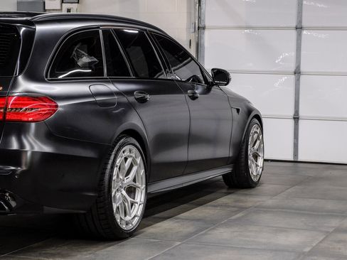 Used 2019 Mercedes-Benz E 63 AMG S image 16