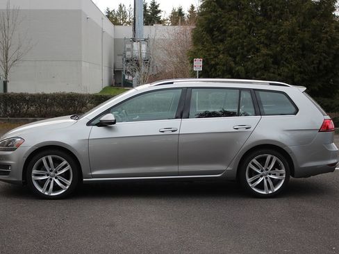 Used 2016 Volkswagen Golf SEL w/ Lighting Package (SEL) image 2