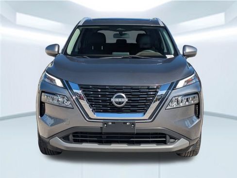 Used 2023 Nissan Rogue SV w/ SV Premium B Package FWD image 10