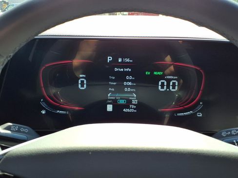 Used 2024 Kia Niro EX FWD image 18
