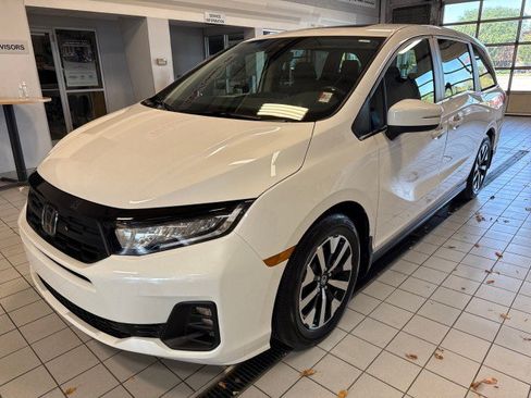 Used 2026 Honda Odyssey EX-L image 7