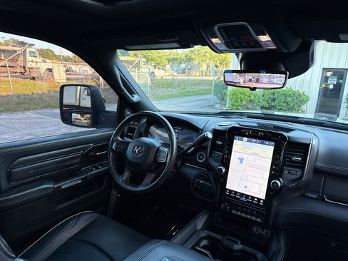 Used 2023 RAM 2500 Limited AWD/4WD image 58