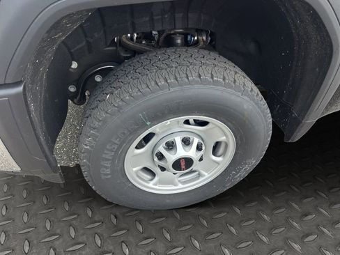 New 2025 GMC Sierra 2500 Pro w/ Convenience Package image 24