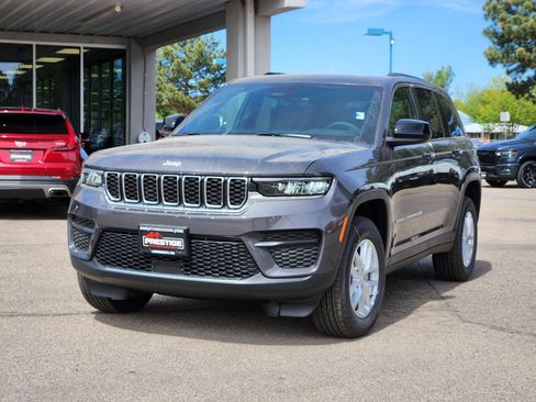 New 2026 Jeep Grand Cherokee Laredo X AWD/4WD image 4