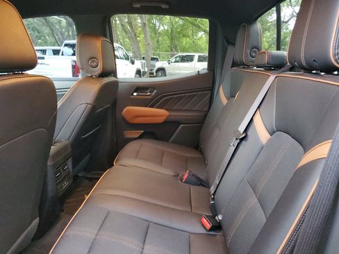 Used 2023 GMC Canyon AT4 AWD/4WD image 10