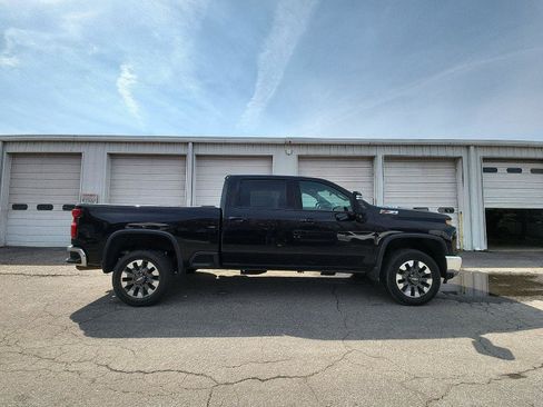 Used 2024 Chevrolet Silverado 2500 LT image 6