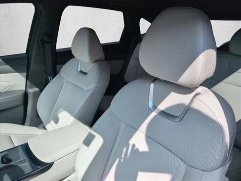 Certified 2025 Hyundai Tucson Limited image 10