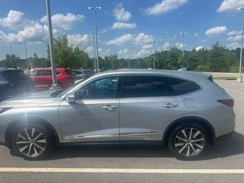 Used 2026 Acura MDX FWD w/ Technology Package image 11