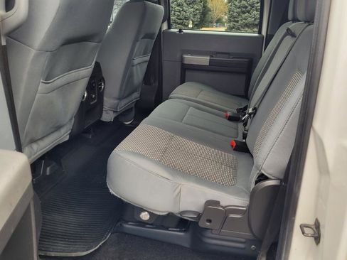 Used 2014 Ford F250 XLT w/ XLT Value Package image 19