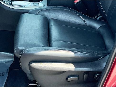 Used 2022 Subaru Ascent Limited image 18