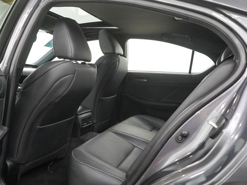 Used 2022 Lexus IS 350 F Sport AWD/4WD image 16
