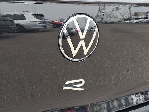 Used 2022 Volkswagen Golf R AWD/4WD image 25