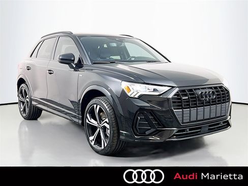Used 2024 Audi Q3 2.0T Premium Plus w/ Premium Plus Package image 1