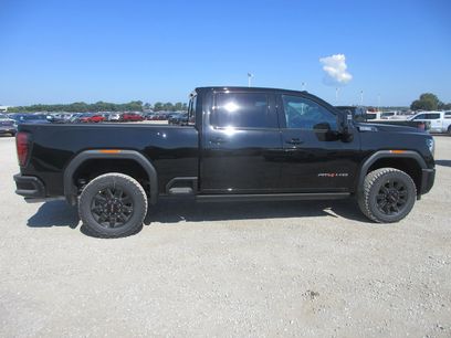 New 2026 GMC Sierra 2500 AT4 w/ AT4 Premium Plus Package
