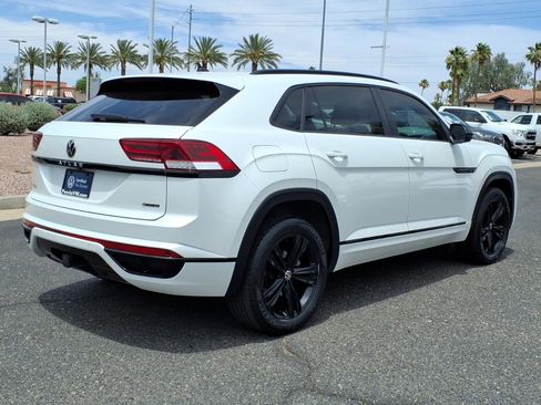 Certified 2023 Volkswagen Atlas Cross Sport SEL R-Line AWD/4WD image 7