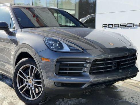 Used 2023 Porsche Cayenne image 35