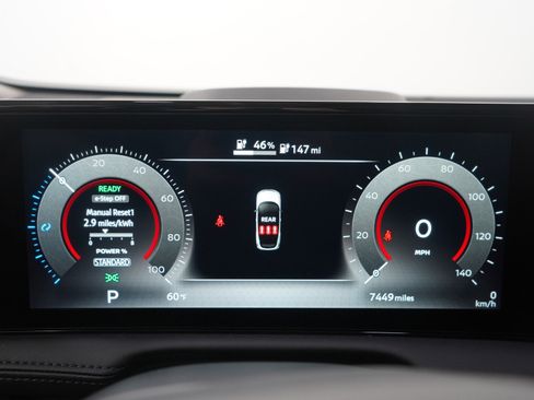 Used 2023 Nissan Ariya AWD image 28