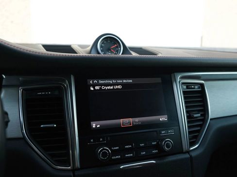 Used 2017 Porsche Macan GTS w/ Premium Package Plus image 26