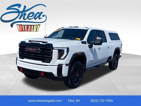 Used 2025 GMC Sierra 2500 AT4 AWD/4WD image 1