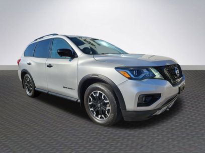 Used 2020 Nissan Pathfinder SL