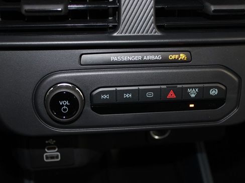 New 2026 Ford Maverick XL AWD/4WD image 45