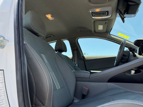 Used 2021 Hyundai Elantra SEL FWD image 19