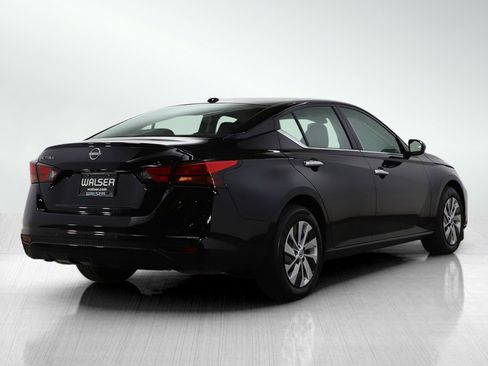 Used 2025 Nissan Altima 2.5 S image 5