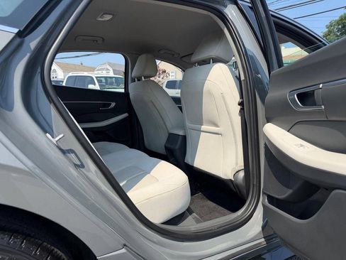 Used 2023 Hyundai Sonata SEL FWD image 14