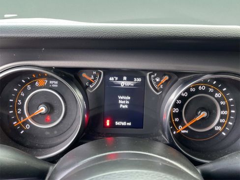 Used 2021 Jeep Wrangler Sport image 31