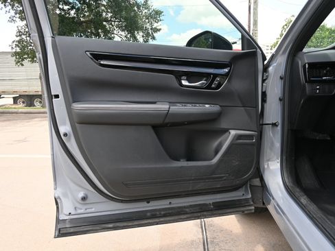 Used 2023 Honda CR-V Sport Touring image 18