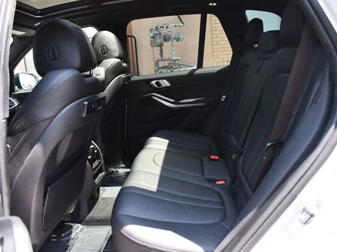 Used 2019 BMW X5 xDrive40i w/ Convenience Package image 47