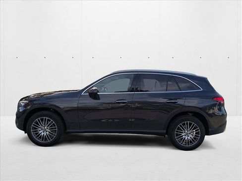 Certified 2026 Mercedes-Benz GLC 300 4MATIC image 5