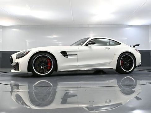 Used 2018 Mercedes-Benz AMG GT R image 48