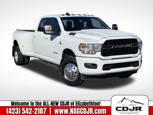 Used 2024 RAM 3500 Big Horn w/ Sport Appearance Package image 1