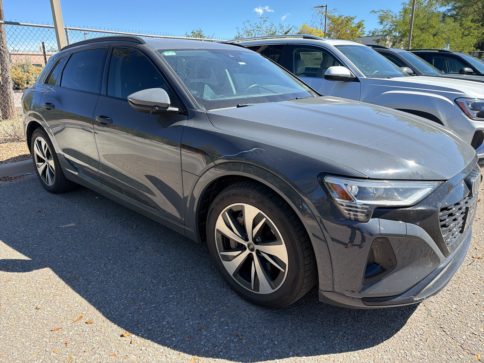 Used 2024 Audi Q8 e-tron Premium AWD/4WD image 24