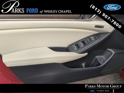 Used 2022 Honda Accord Touring image 16