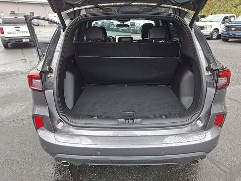 Used 2023 Ford Escape ST-Line w/ Tech Pack #1 image 29
