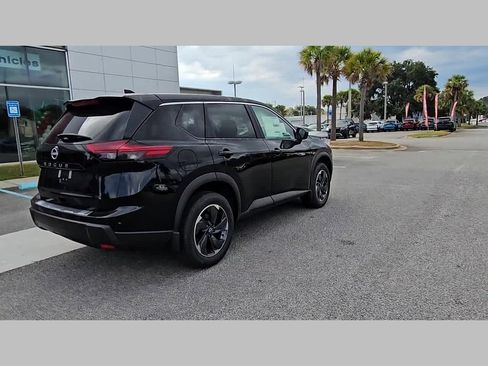 New 2026 Nissan Rogue SV image 33