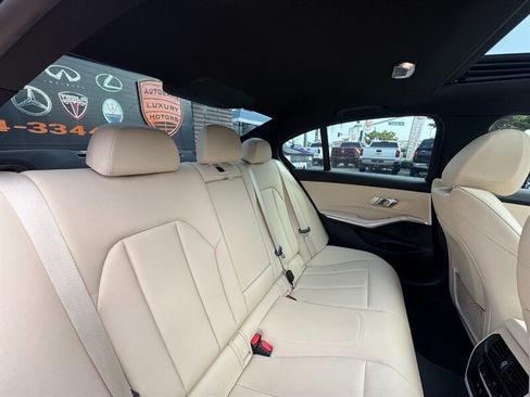 Used 2019 BMW 330i Sedan w/ Convenience Package RWD image 41