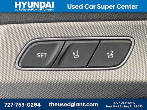 Certified 2025 Hyundai Palisade SEL FWD image 27