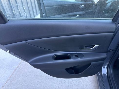New 2026 Hyundai Elantra Hybrid FWD image 16