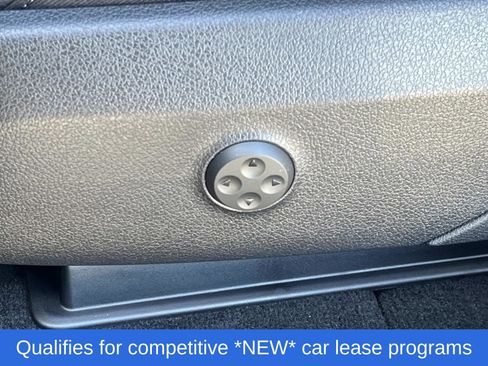 Certified 2025 Mercedes-Benz GLC 300 image 21