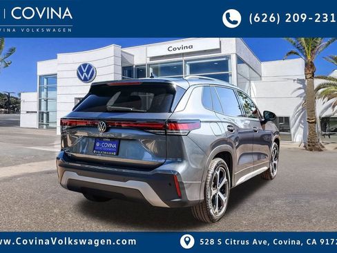 New 2026 Volkswagen Tiguan SE image 7