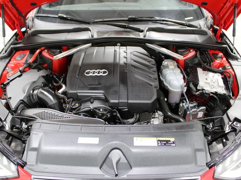 Used 2022 Audi A4 2.0T Premium Plus w/ Premium Plus Package image 39