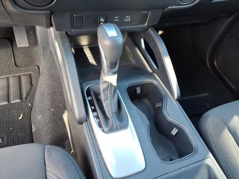 Certified 2022 Nissan Frontier SV w/ Technology Package image 11