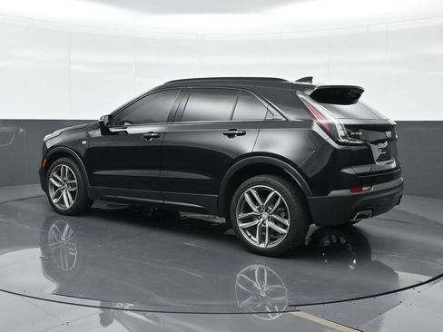 Used 2023 Cadillac XT4 Sport FWD image 2