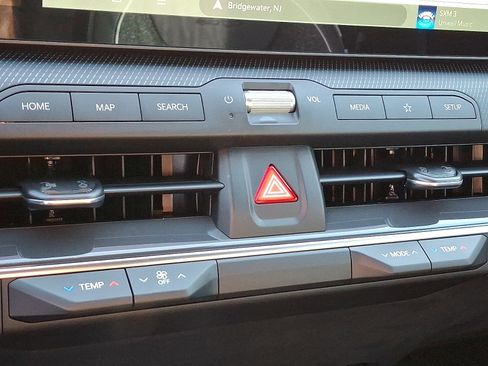 New 2025 Kia K4 GT-Line image 8